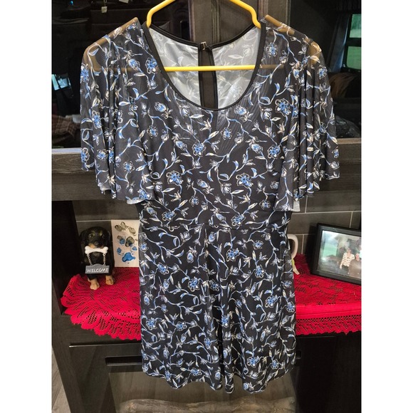 Bloomchic Floral Print‎ Flutter Sleeve Swimsuit One Piece Black Blue Size 12 049 - Picture 1 of 5